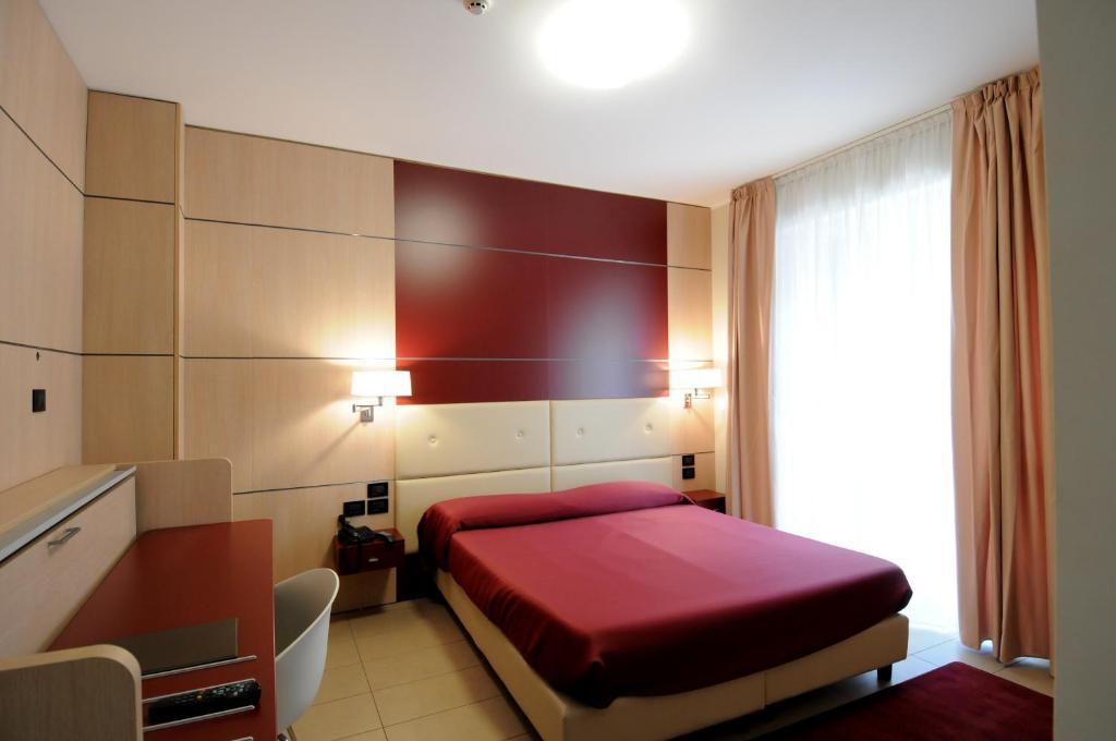 Albergo Fornaci Трескоре-Бальнеарио Номер фото